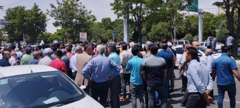 Noticias de Irán: Protestas generalizadas estallan en Irán a medida que aumentan las dificultades económicas